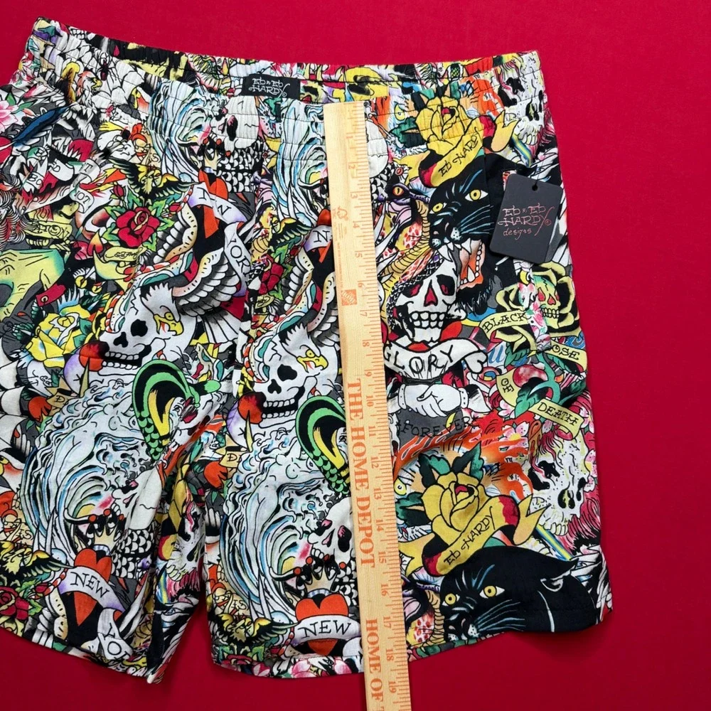 Ed Hardy Mens Tattoo Print Shorts Multi Color Skull Panther Graphic New Large